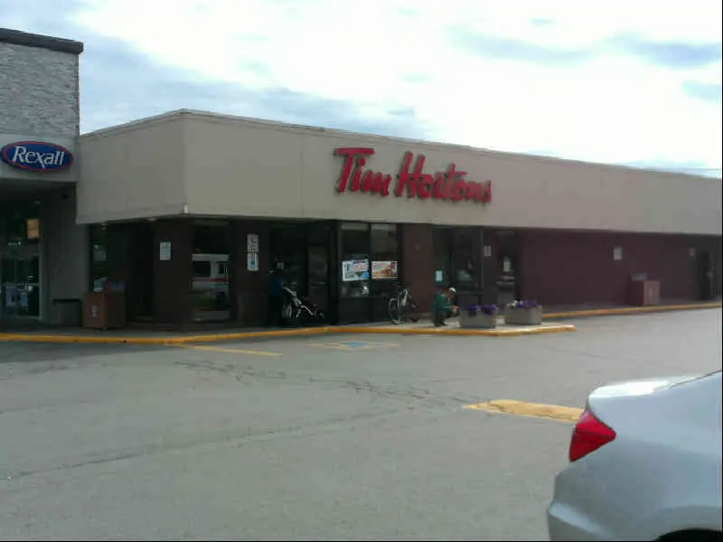 Tim Hortons at 1375 Southdown Road, Mississauga
