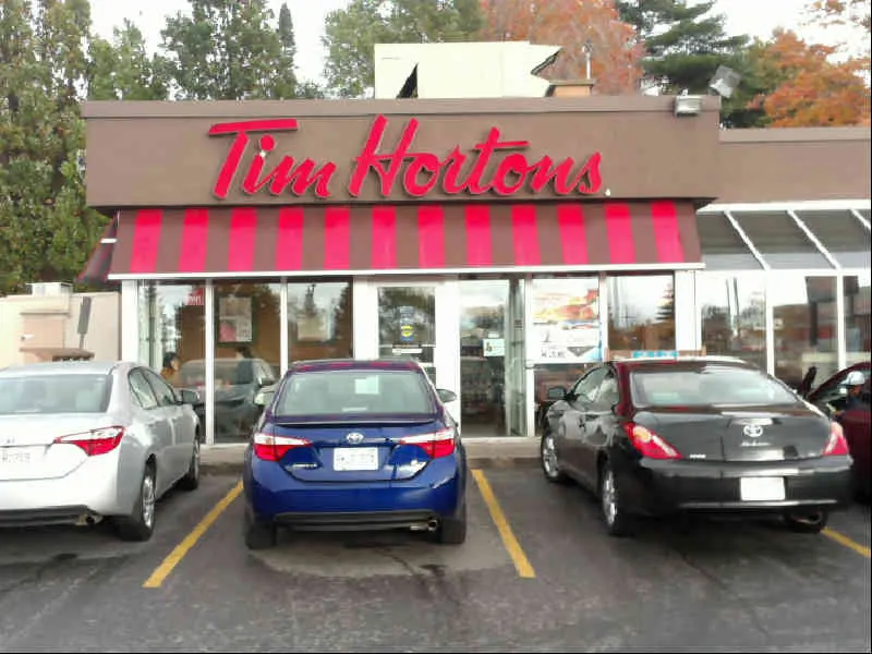 Tim Hortons at 1611 Bank Street, Ottawa