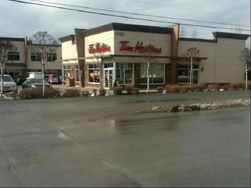 Tim Hortons at 1795 Clearbrook Road, Abbotsford