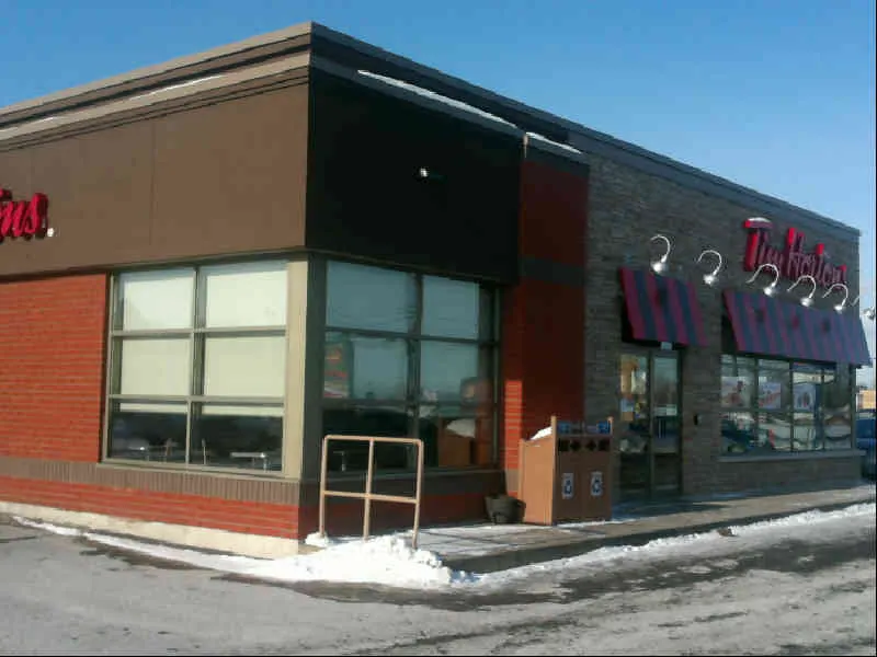 Tim Hortons at 19, Boulvard Georges-Gagne Sud, Delson