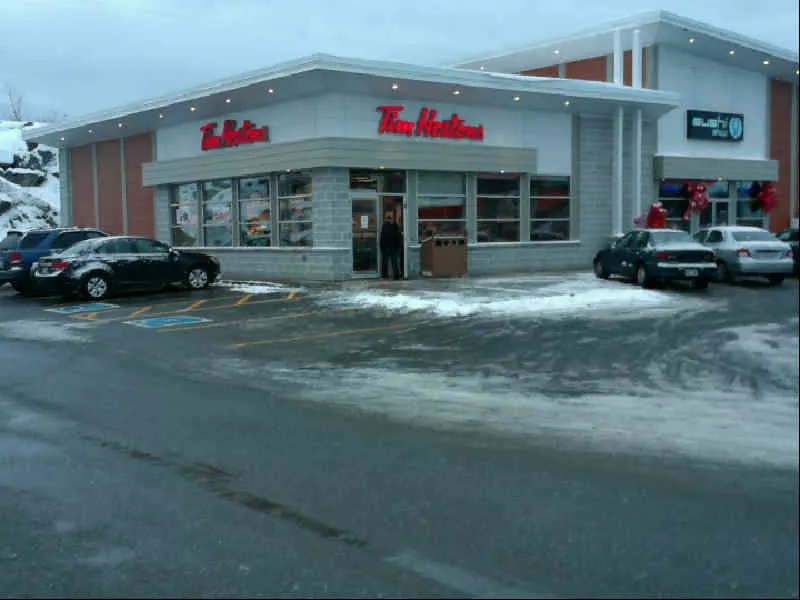 Tim Hortons at 2015, 12E Avenue Nord, Sherbrooke