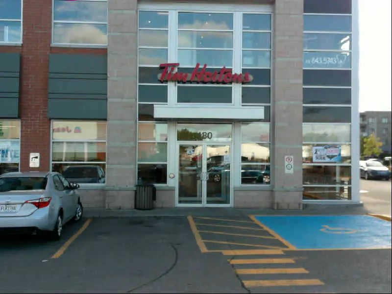 Tim Hortons at 2293, Av. Chauveau, Quebec City