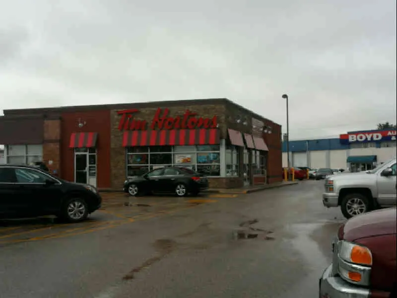 Tim Hortons at 2401 Pembina Highway, Winnipeg