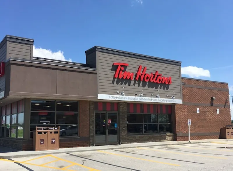Tim Hortons at 380 Maidstone Ave W, Essex