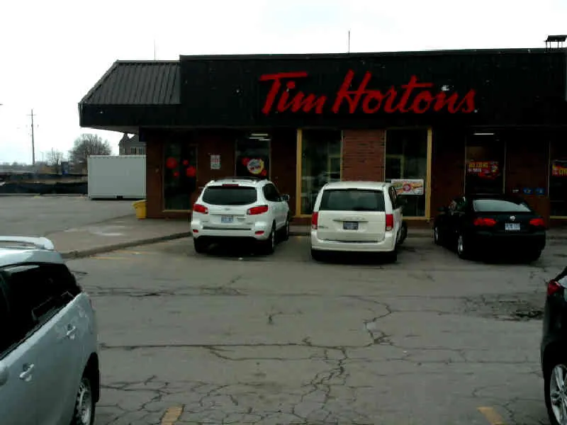 Tim Hortons at 386 Iroquois Shore Rd, Oakville