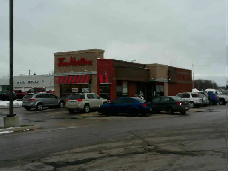 Tim Hortons at 425 Caradoc St, Strathroy