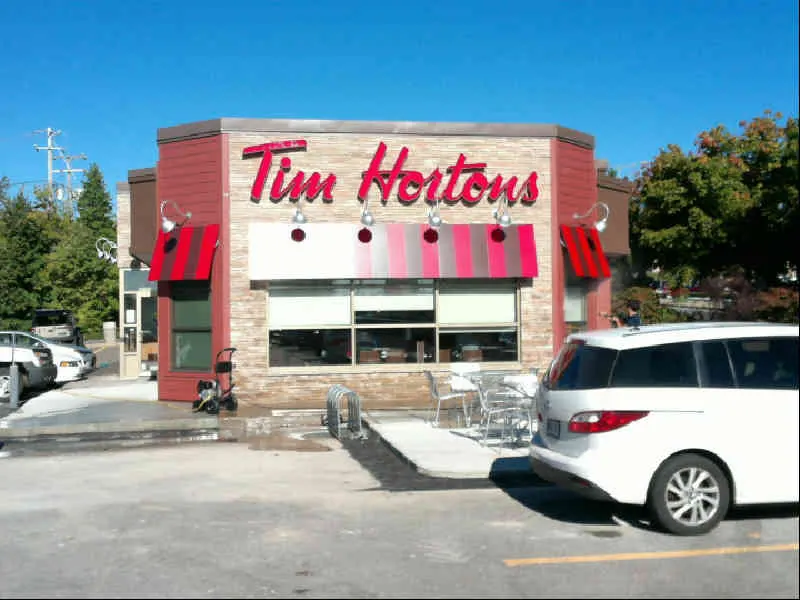 Tim Hortons at 5025, L'Ormiere, Quebec City