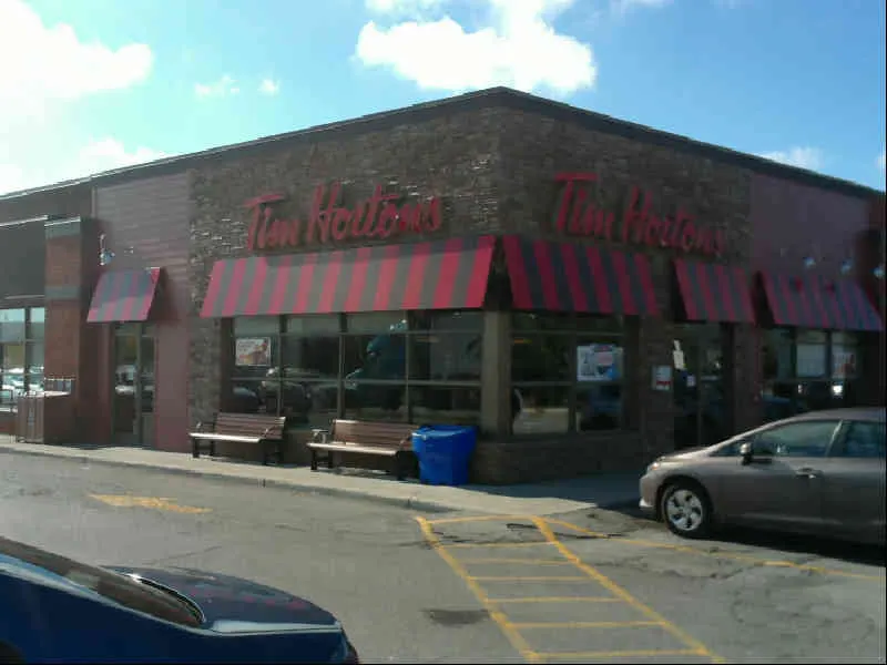 Tim Hortons at 800 Bancroft Dr, Mississauga