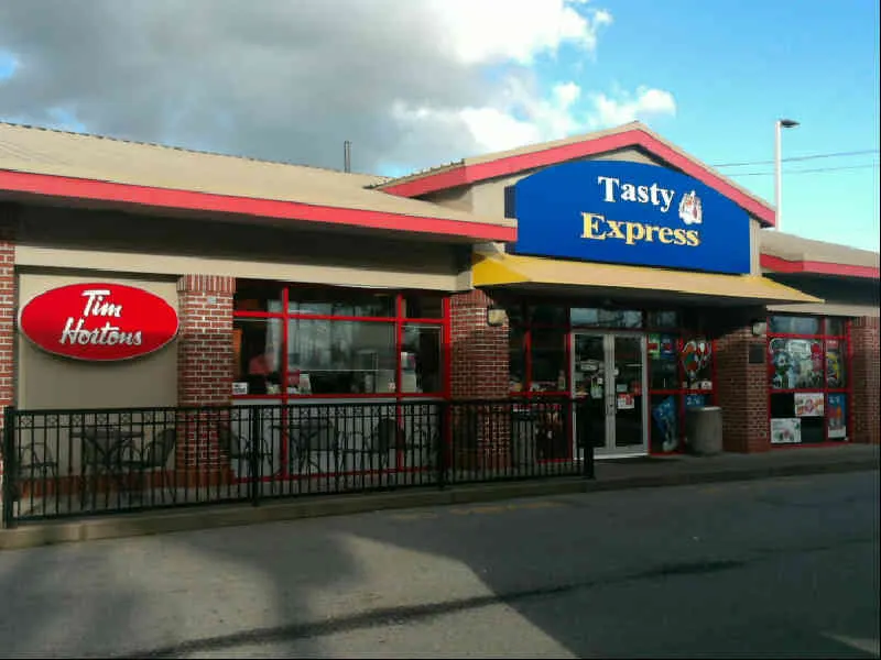Tim Hortons at 9591 Ladner Trunk Road, Delta