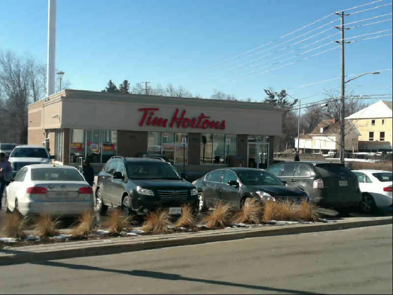 Tim Hortons at 995 Major Mackenzie Drive West, Maple